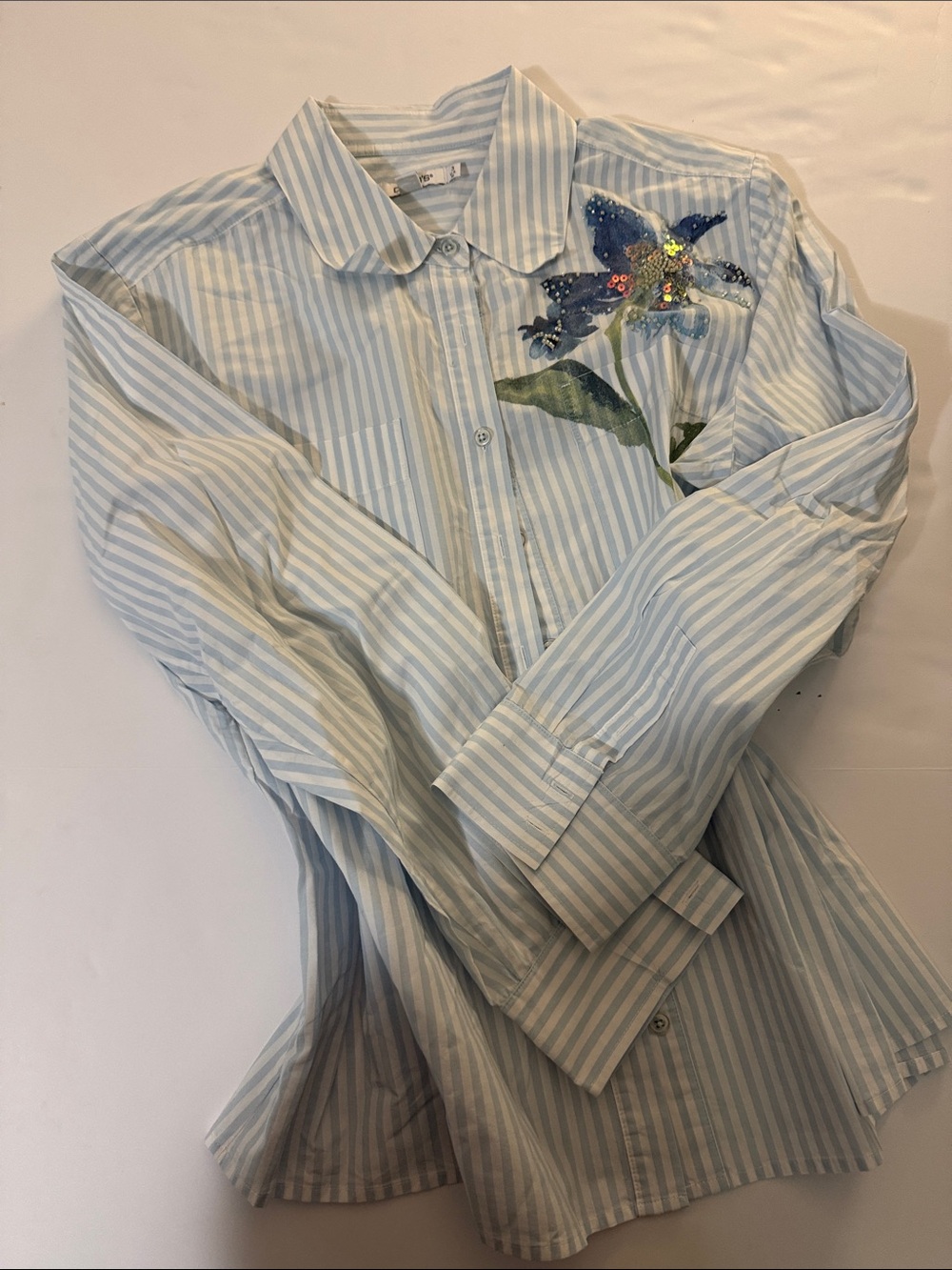 Light Blue Striped Women’s Button-Up Shirt with Floral Embroidery - Picture 2 of 4